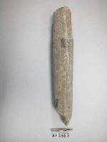 藏品(帶柄石杵)的圖片